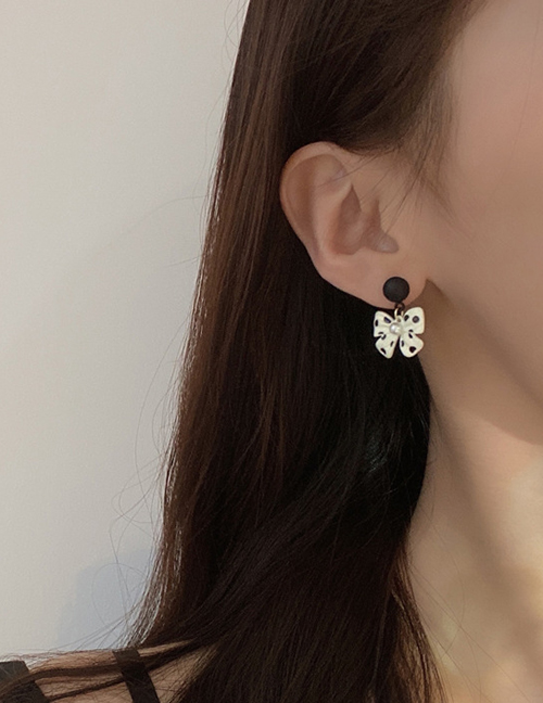 Fashion Pair Of Black Earrings Polka Dot Bow Stud Earrings