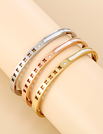 Fashion Gold Titanium Zircon Shell Open Bracelet