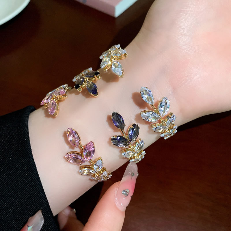 Fashion Bracelet - Gold Geometric Crystal Leaf Cuff Bracelet