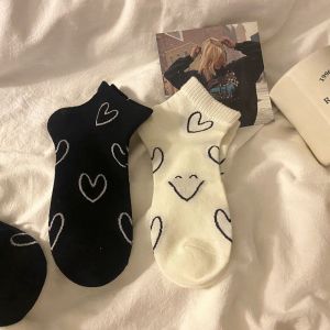 Fashion Korean Style Love Socks [1 Pair White] Cotton Heart Embroidered Socks