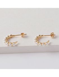 Fashion Gold Gold-plated Brass C-shaped Earrings With Pearls