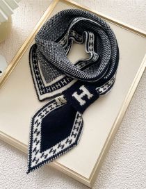 Fashion H Frame Black And White Letter Long Socket Knit Print Scarf
