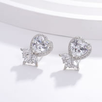 Fashion Silver Copper Inlaid Zirconia Heart Stud Earrings