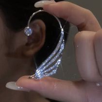Fashion Left Ear Metal Diamond Wing Ear Cuff (single)